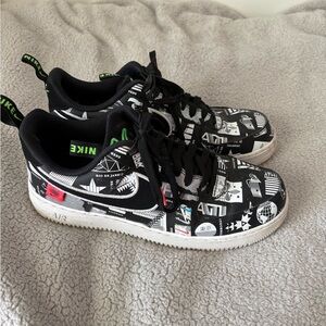 Nike Black and White Graphic Sneakers